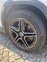 Mercedes-Benz GLA 250 DCT - - Mercedes-Benz GLA 250: Von Privat