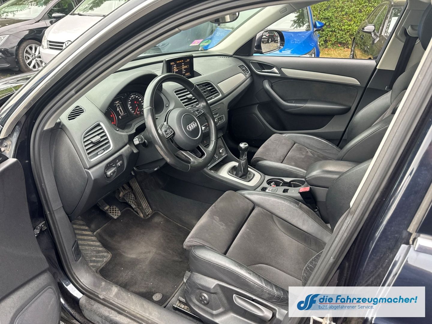 Fahrzeugabbildung Audi Q3 2.0 TDI El. Panodach Leder Soundsystem *EXPOR