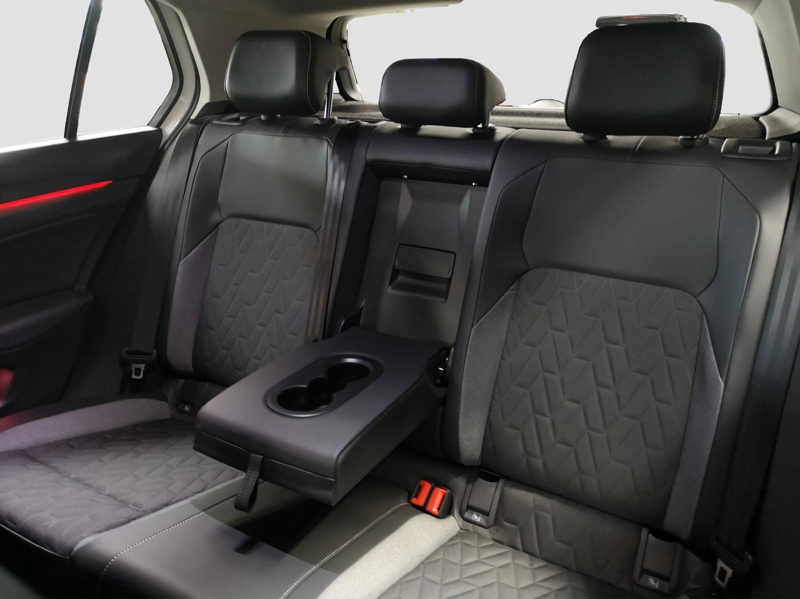 Volkswagen Golf Life 1.5 l eTSI OPF DSG Navi, Rückfahrkamer, миниатюра 18