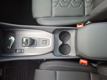 Nissan Qashqai Tekna 1.3 DIG-T °LED°Navi°RFK°PGD°ACC°