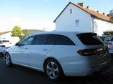 Mercedes-Benz E 220 CDI T AVA 9G-T LED GSD COM KAM PDC - Mercedes-Benz E 220: Cdi T