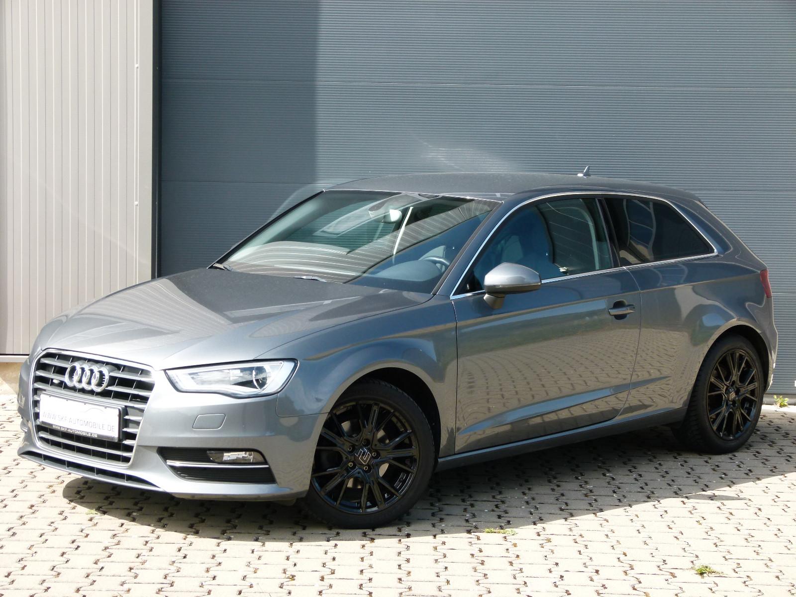 Audi A3 Sport S-tronic Navi PDC drive/selct Sitzheiz.