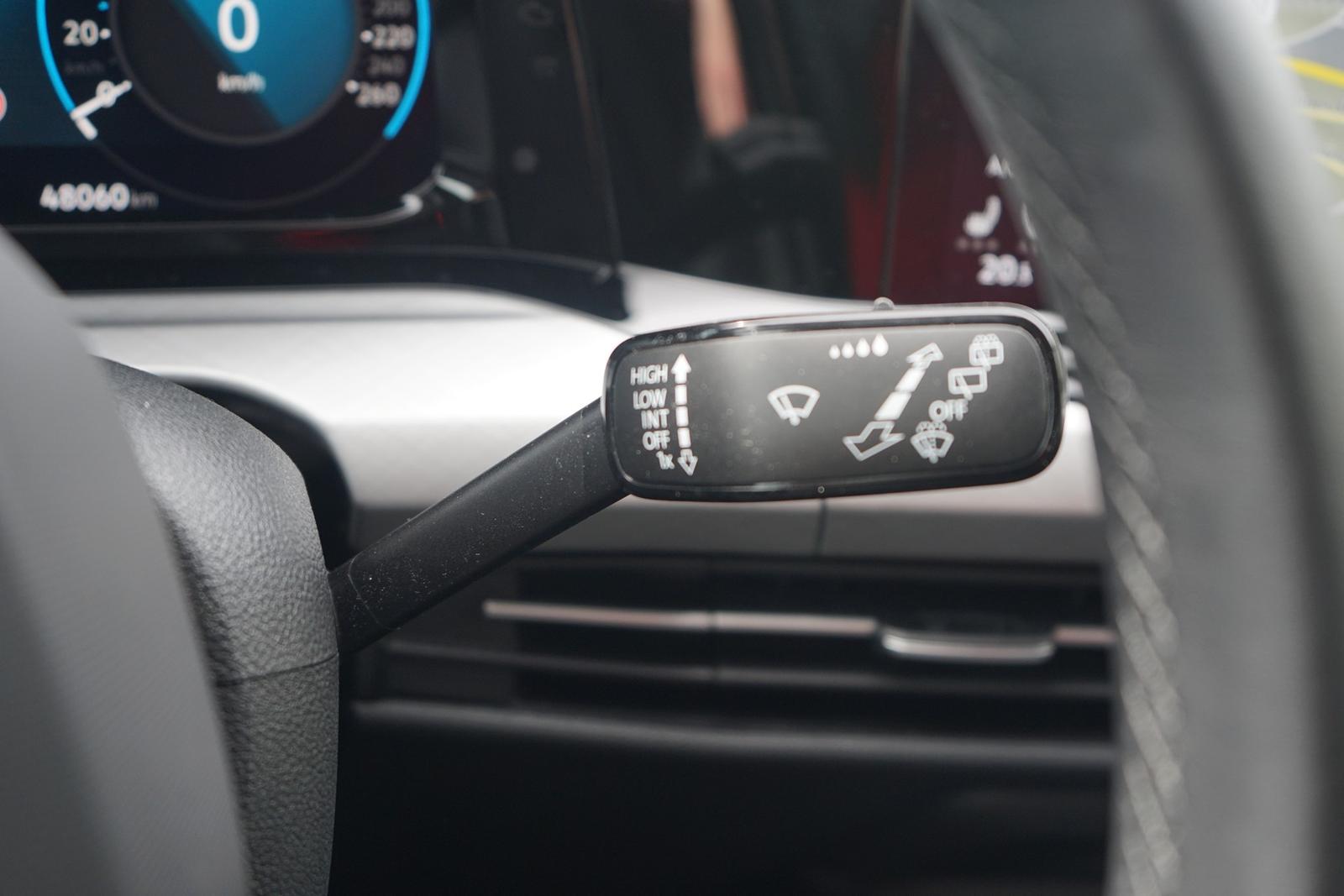 Volkswagen Golf VIII Variant 1.5 eTSI DSG LED Navi ACC PDC, миниатюра 18