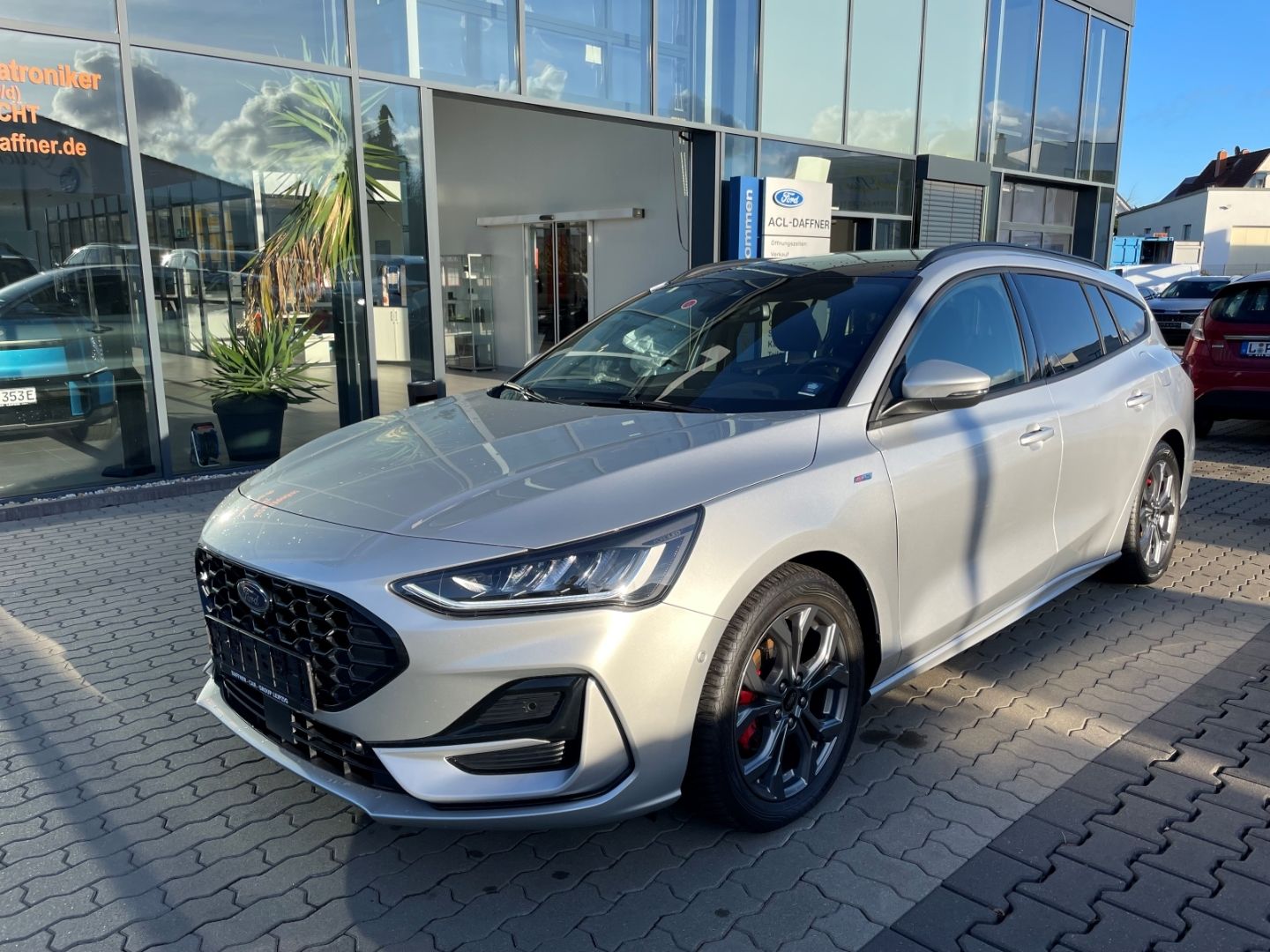 Fahrzeugabbildung Ford Focus ST-Line X LED totWinkAss Schiebedach Kamer