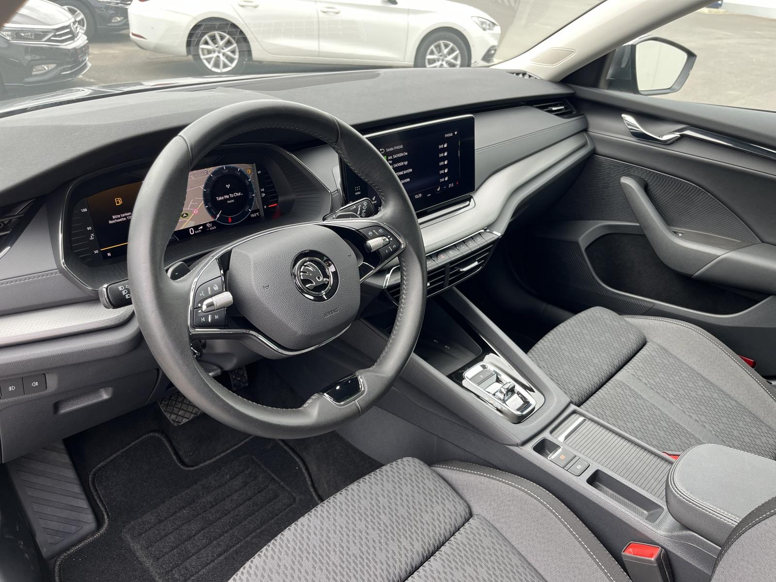 Skoda Octavia Combi 2.0 TDI DSG Blackline 141€ m.20% A