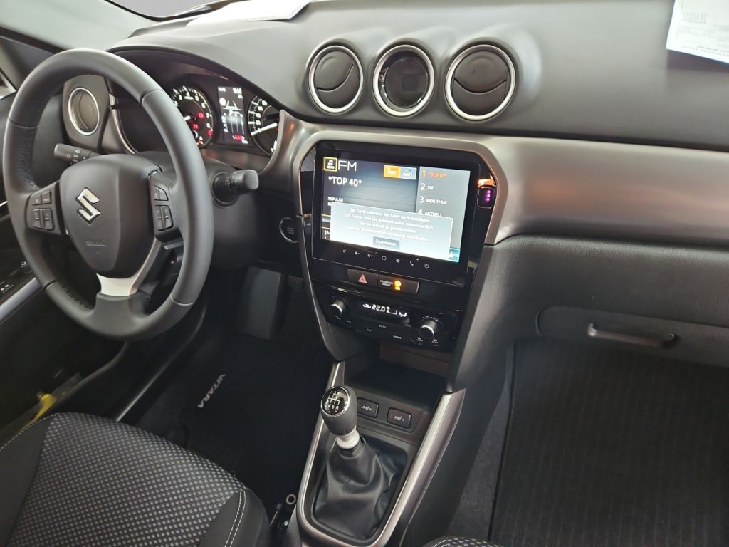 Fahrzeugabbildung Suzuki Vitara 1.4 Comfort LED Navi Sitzheizung DAB+PDC