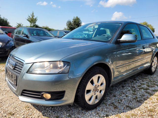 Audi A3 1.6 Attraction TüV 9.26