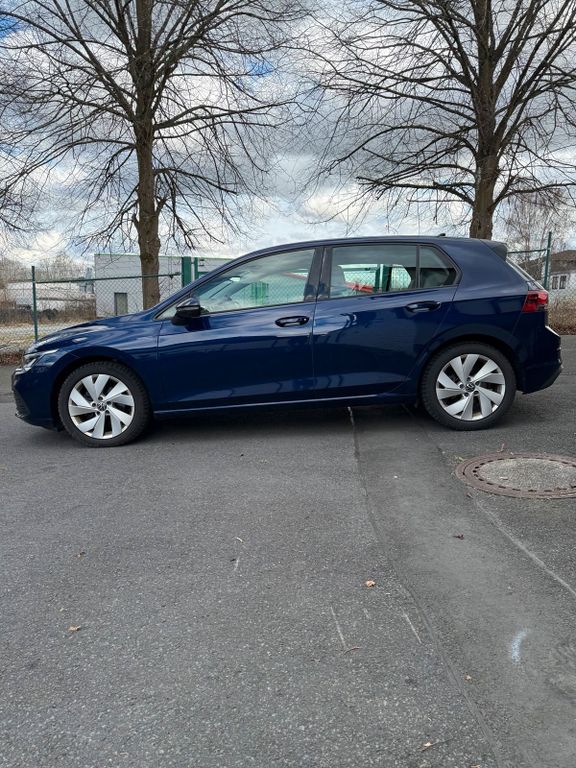 Image of Volkswagen Golf