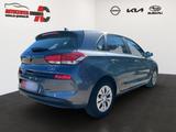 Hyundai i30 1.4 Select - Hyundai i30: Select