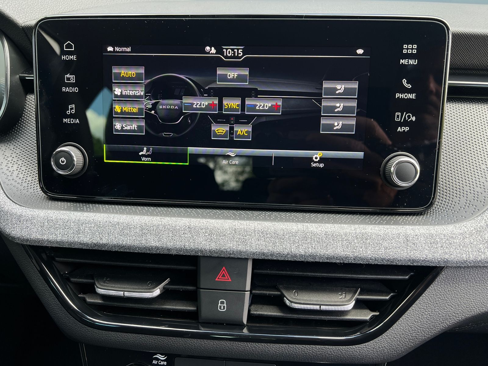 Fahrzeugabbildung SKODA Kamiq Selection 1.0 TSI DSG *AHK,LED,SmartLink,1