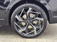 Fahrzeugabbildung Rafale Atelier Alpine E-Tech Plug-in 300 4x4 SOL