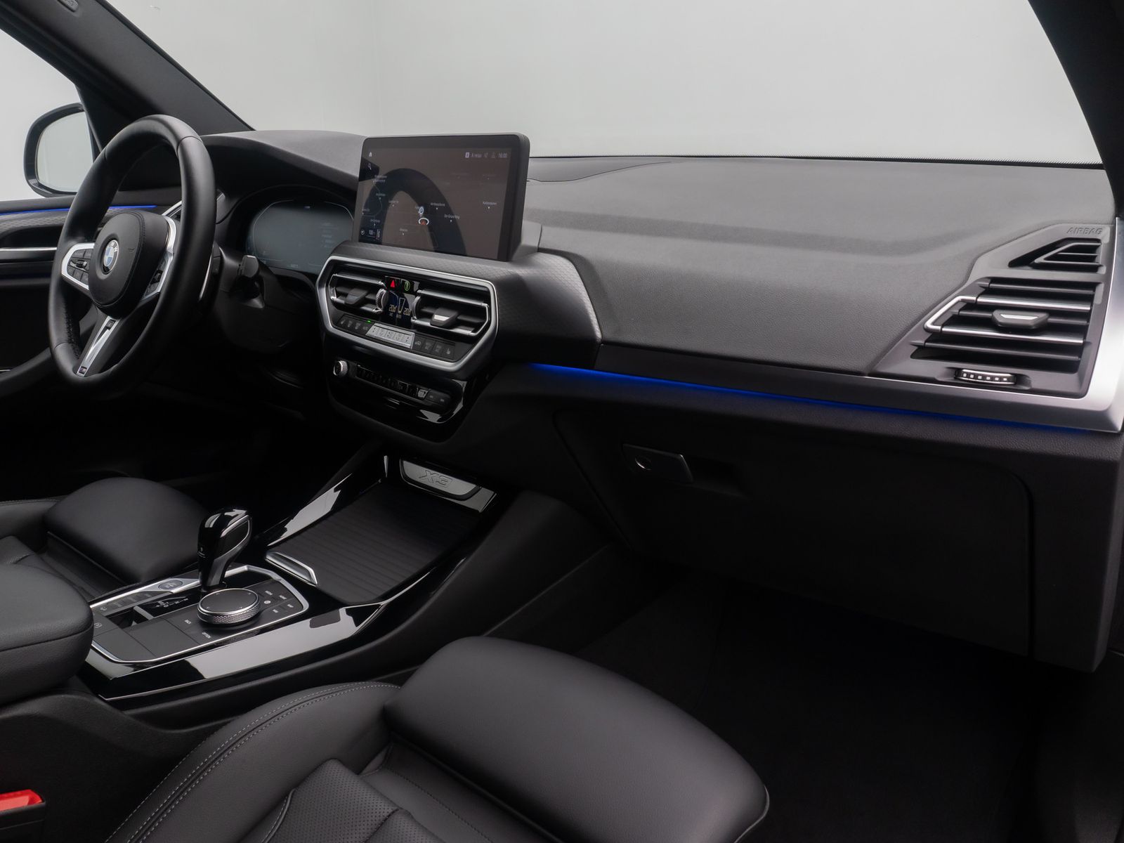Fahrzeugabbildung BMW X3 xD30d M Sport 360° DAB AHK Lenkradheizung 19"