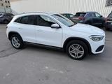 Mercedes-Benz GLA 200 d 1. Hand  - Mercedes-Benz GLA 200 Gebrauchtwagen in Dortmund