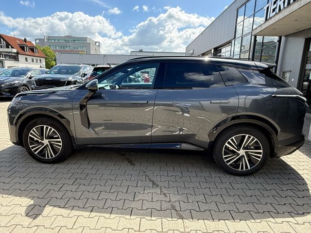 Lynk & Co 08