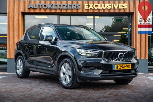 Volvo XC40 1.5 T3 AHK Navi 17"L.M. Dakrail Stuurwielbe