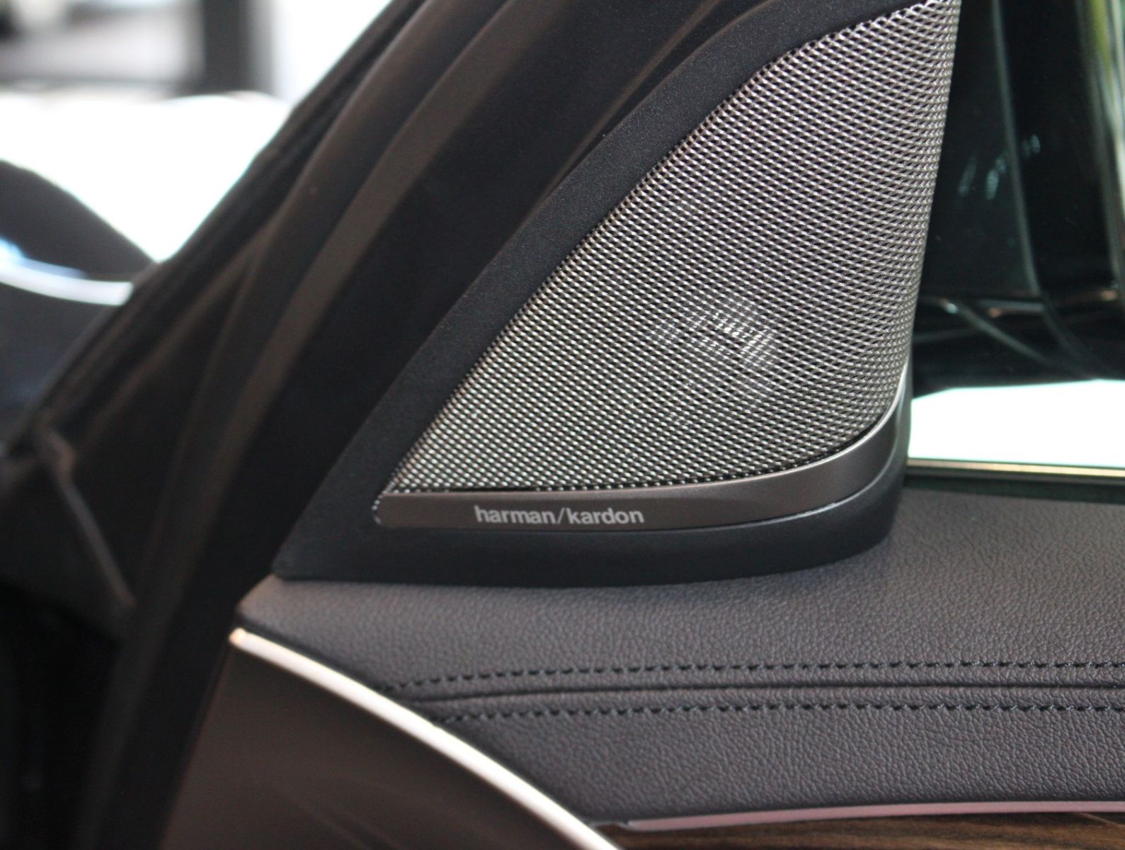 Fahrzeugabbildung BMW 520 d Touring Luxury Line 1. Hand*Pano*H&K*HUD