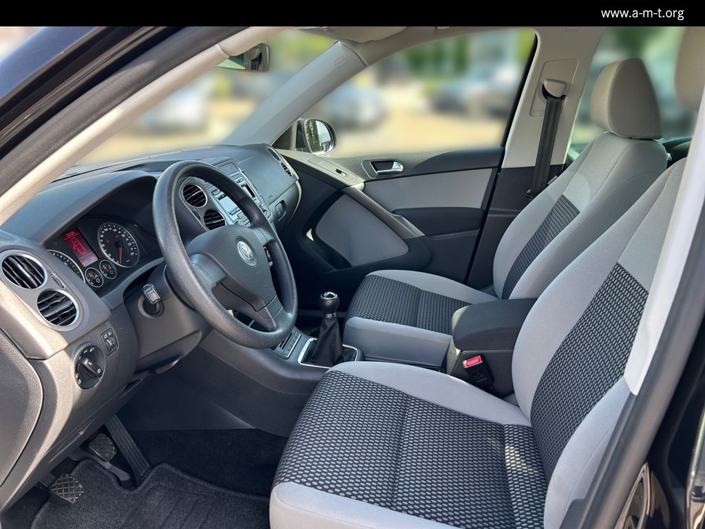 VW Tiguan 2.0 TSI 4Motion AHK – HÄNDLER / GEWERBE !