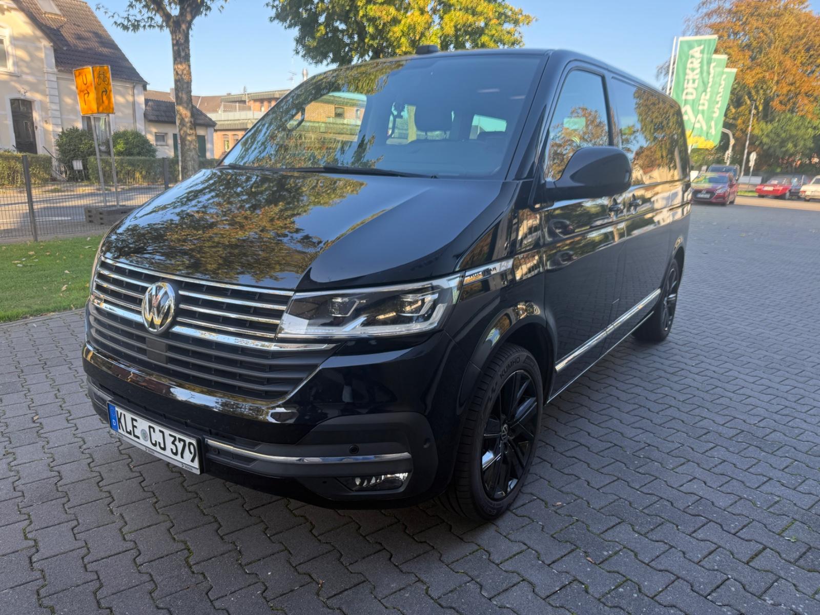 Volkswagen T6.1 Transporter Multivan 4MOT*LEDER*7Sitze*AHK*