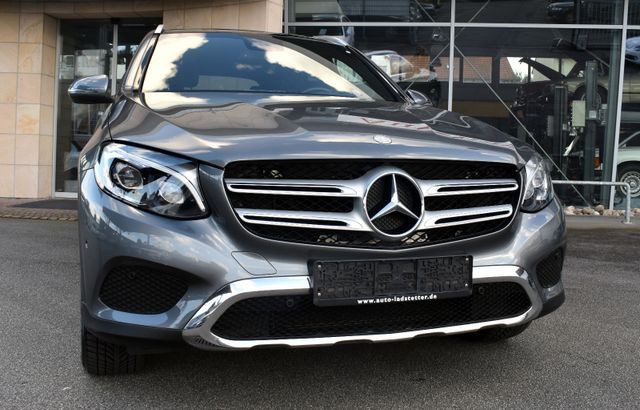 Mercedes-Benz GLC 250d 4Matic*EXCLUSIVE*Panorama*Navi*LED*