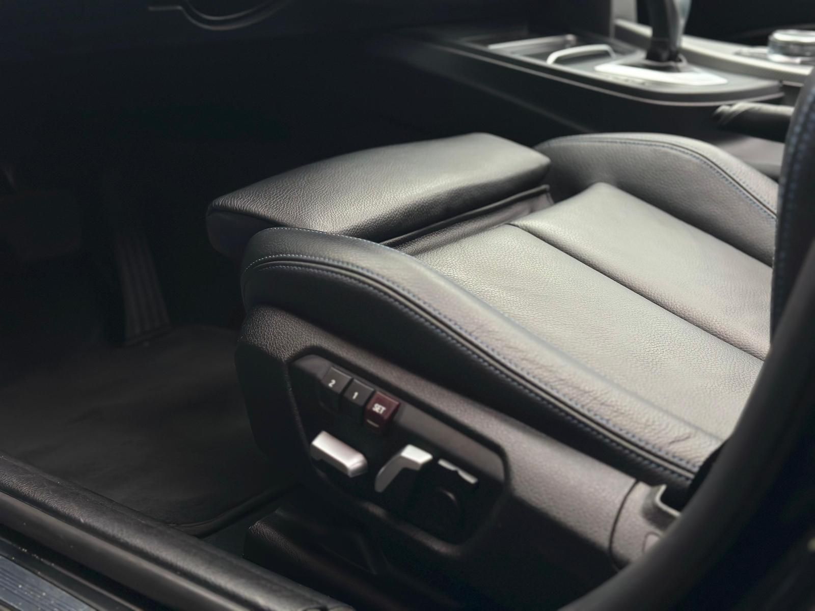 BMW 330i M SPORT PAKET* HUD#PANO#AHK#SPUR#ACC#LED - Image 19