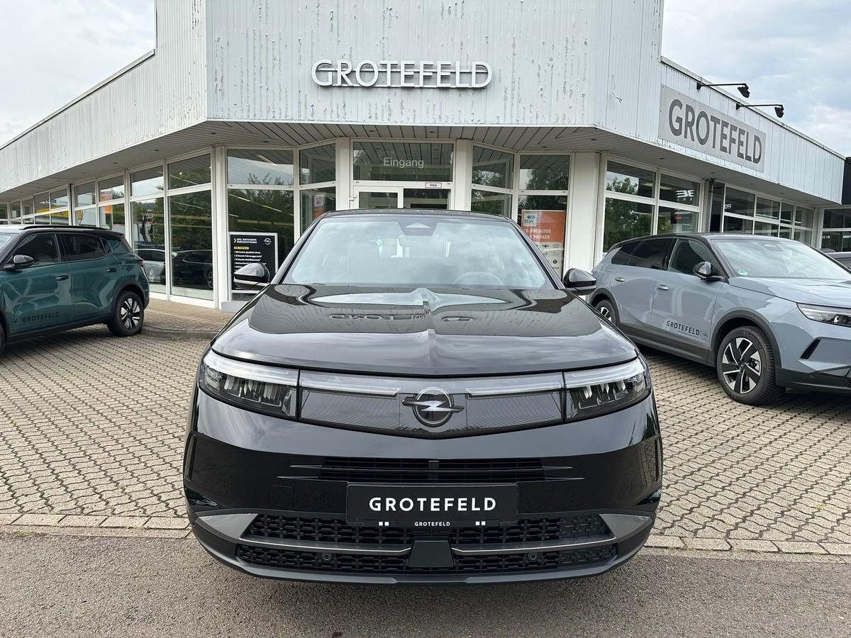 Opel Grandland Mild-Hybrid + Allwetterreifen + Ahk