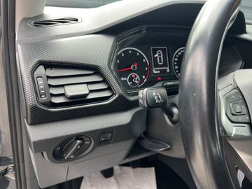Volkswagen T-Cross - 12