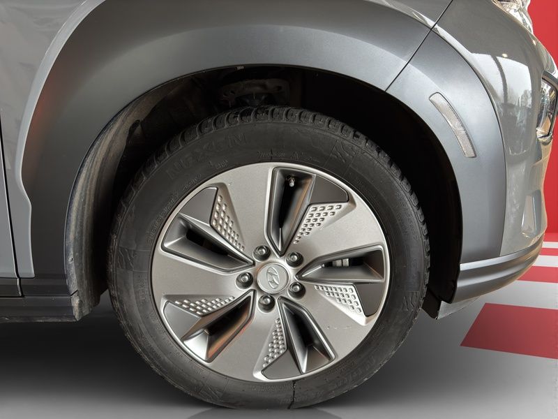 Fahrzeugabbildung Hyundai KONA EV ADVANTAGE NAVI KLIMA SHZ LED