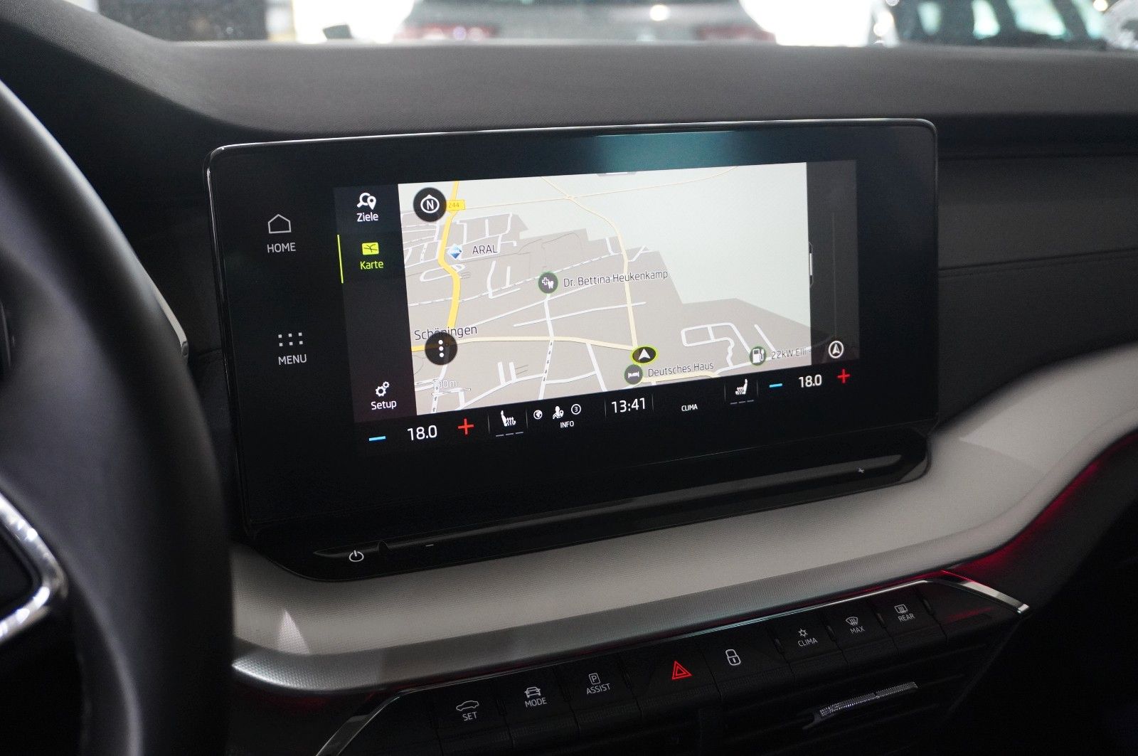 Fahrzeugabbildung SKODA Octavia Combi 2.0 TDI AMBITION NAVI/LED/KAMERA