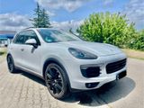 Porsche Cayenne S - Porsche Cayenne in Mannheim