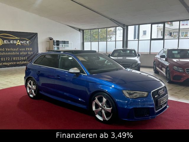 Audi RS3  Sportback Panorama