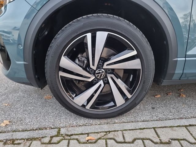 Fahrzeugabbildung Volkswagen T-Roc 2.0 TSI R-LINE 4MOTION IQ.DRIVE SIDE-ASSIS