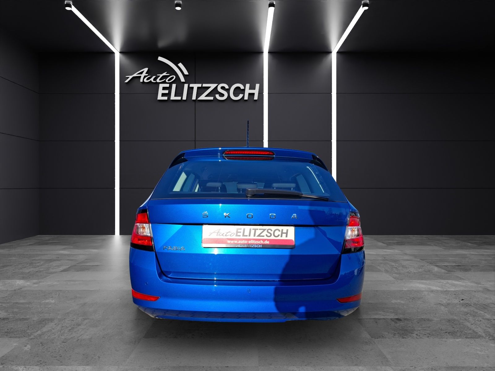 Fahrzeugabbildung SKODA Fabia Combi TSI Active Klima PDC SH LM