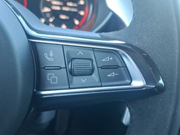 Alfa Romeo Giulia Quadrifoglio 2.9 V6 Bi-Turbo Kam.+KeyLess