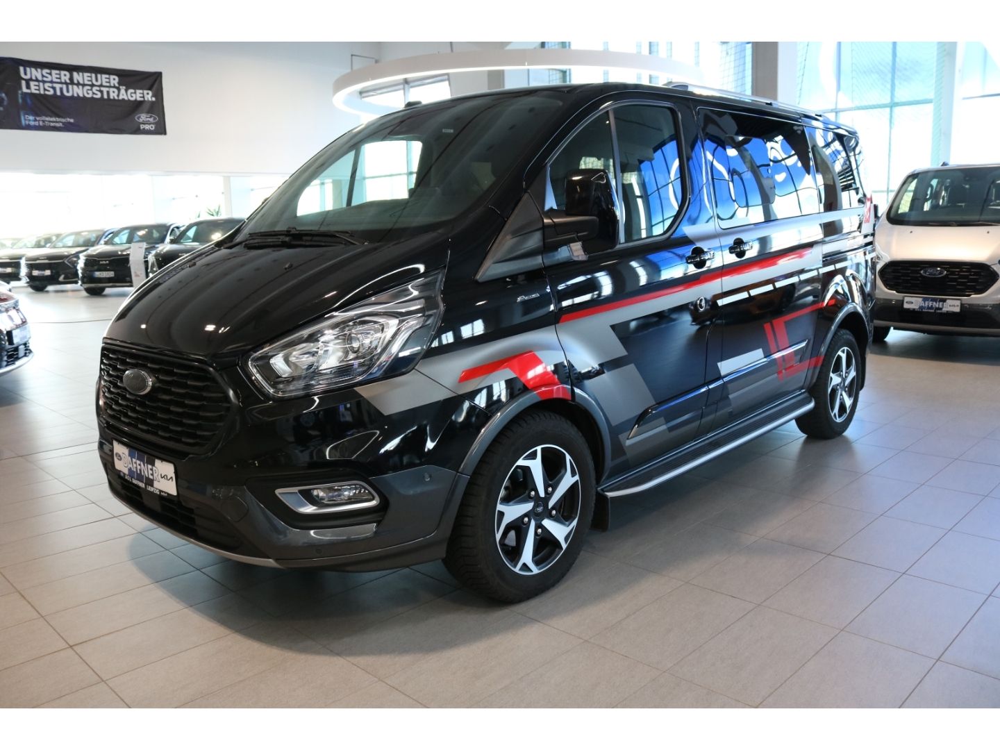 Fahrzeugabbildung Ford Tourneo Custom Active L1 AUTOMATIK Tempomat DAB