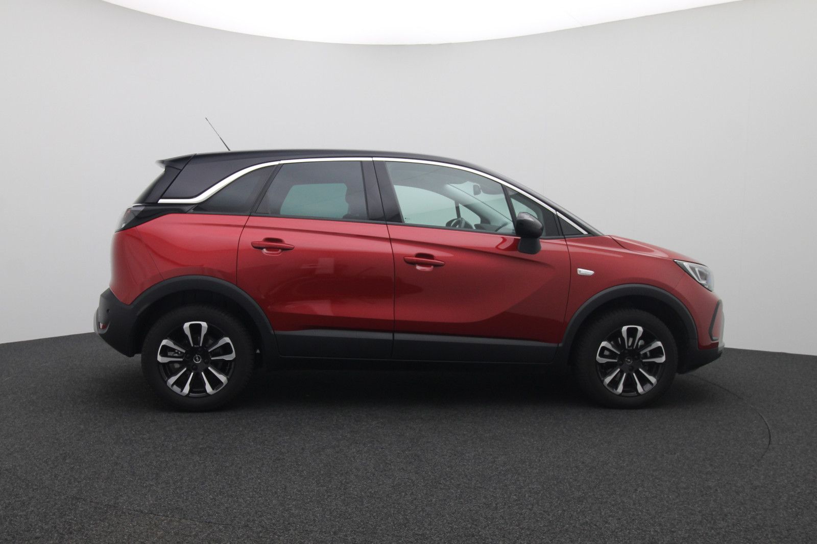 Fahrzeugabbildung Opel Crossland 1.2 Elegance AHK/LED/DAB/AppleCP/RK