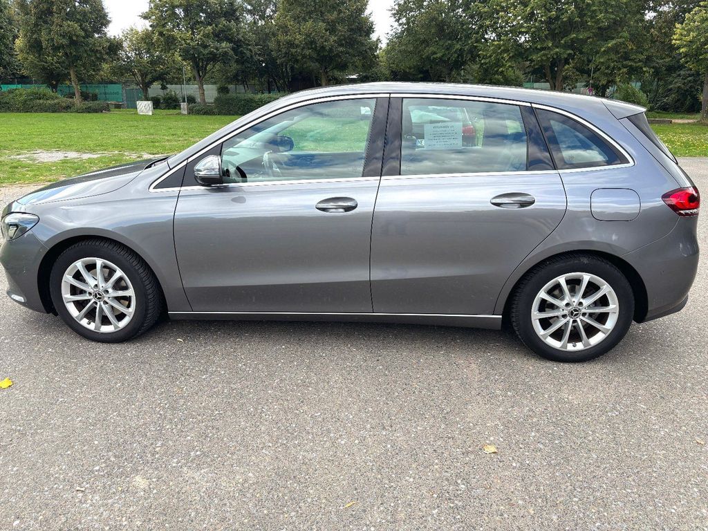 Image of Mercedes-Benz B 200