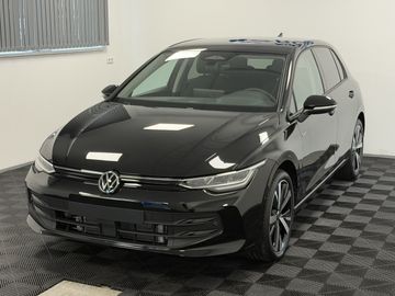 Volkswagen Golf - 2