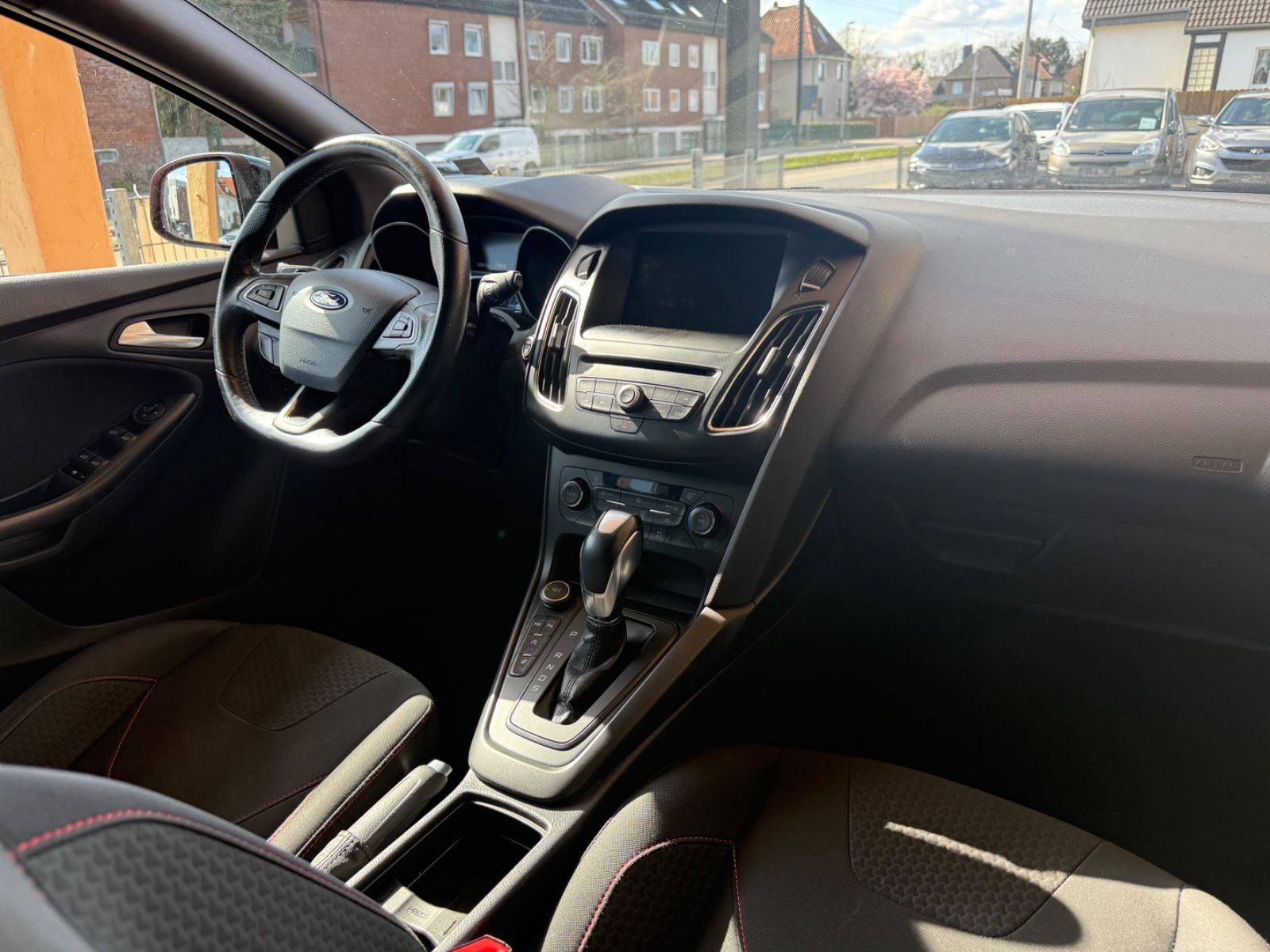 Focus ST-Line Automatik|Scheckheft|Tüv|