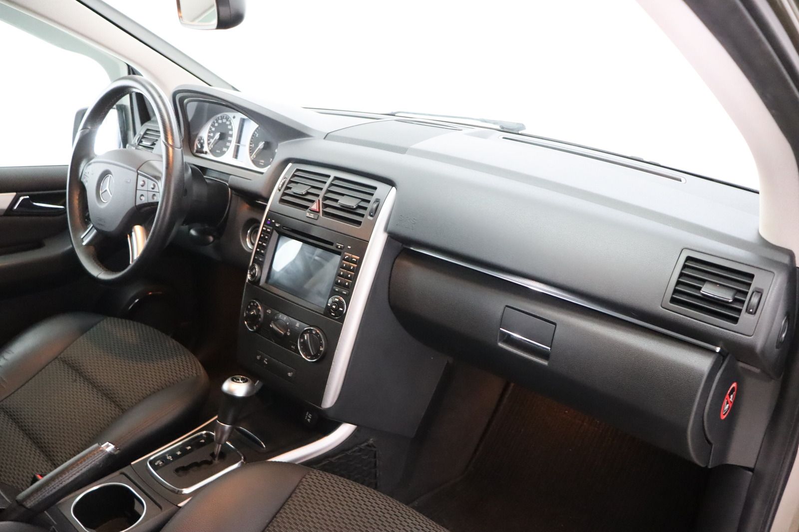 Fahrzeugabbildung Mercedes-Benz B 160 * PDC * Tempomat * Sitzhzg.
