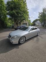 Mercedes-Benz CLS 320 CDI - - Mercedes-Benz CLS 320: Cdi