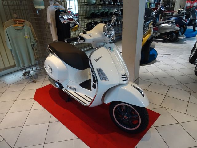 Vespa GTS 300 Super-VESPA-AKTIONSPREIS-