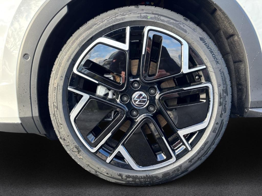 Volkswagen T-Roc 1.5 eTSI R-Line IQ.LIGHT Navi AHK ACC SHZ