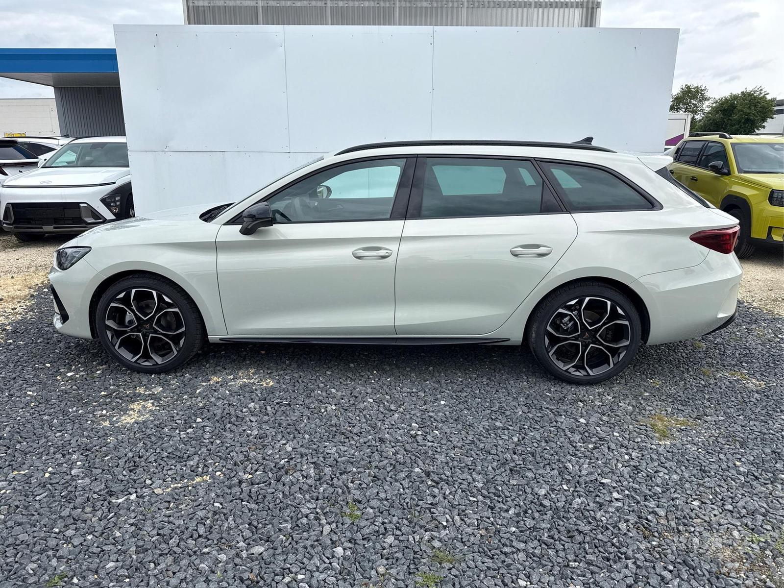 Cupra Leon Sportstourer 1.5 eTSI DSG AHK ALCANTARA ...