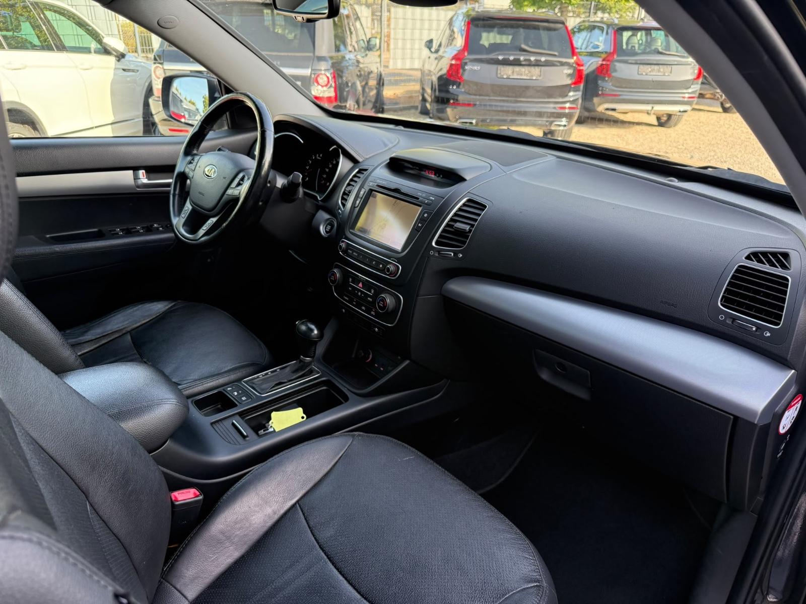 KIA SORENTO SPIRIT - RÉGULATEUR DE VITESSE - 197 CV - 4X4 - BVA - PANORAMIQUE