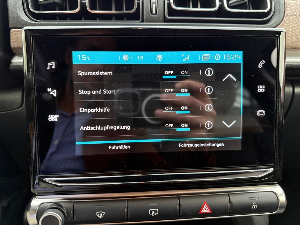 Fahrzeugabbildung Citroën C3 Pure Tech 83 S&S C-SERIES