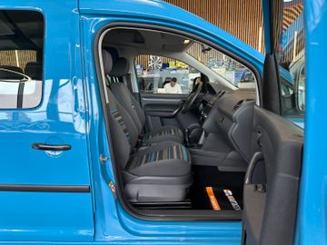 MYAUTOCENTER – Gebraucht- und Jahreswagen mit Werkstattservice in Pfaffenhofen Volkswagen Caddy Maxi *2-HAND*7-SITZER*KLIMA*TEMPO*