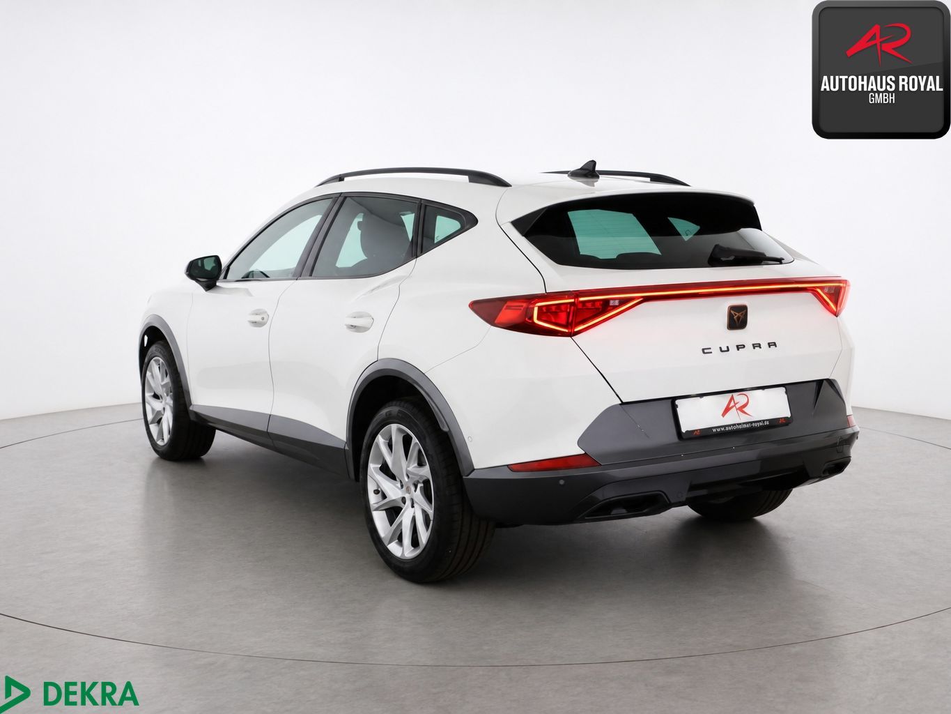 Cupra Formentor 2.0 TDI 4DRIVE KEYLESS,ACC,KAMERA,SH imagem 3