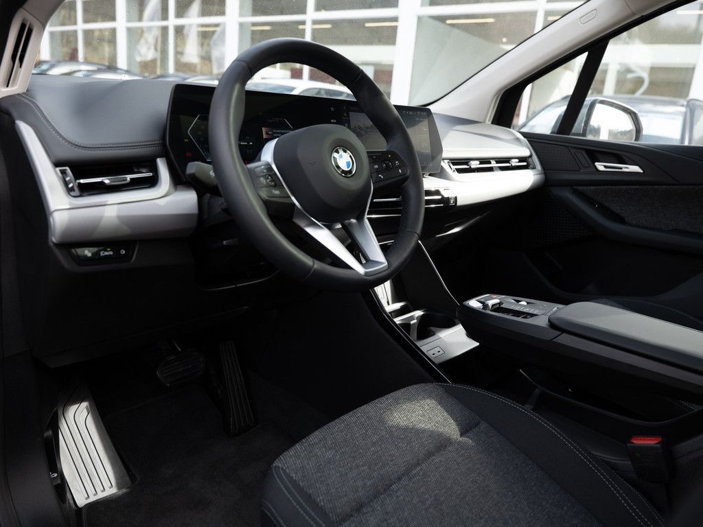 BMW 220 Active Tourer - Bild 28