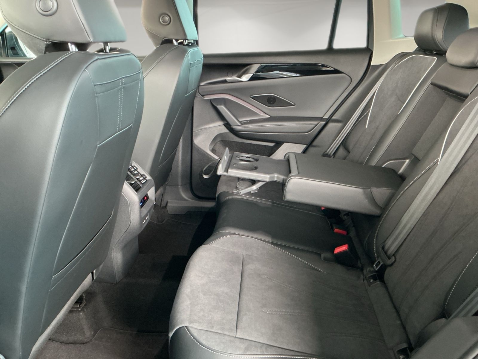 Volkswagen Tiguan - Bild 12