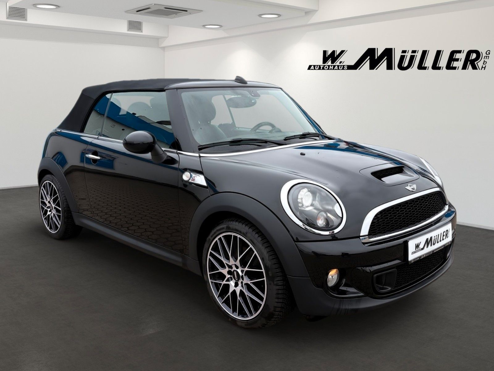 Fahrzeugabbildung MINI COOPER S Cabrio